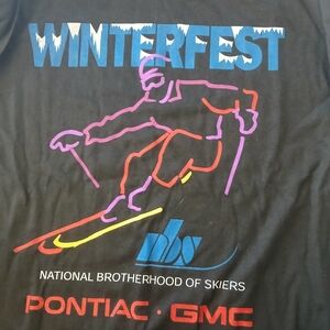 Hanes T-shirt Sky Club